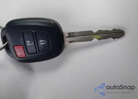 2015 Toyota Prius C Two из США, поврежденный, VIN JTDKDTB37F1103649